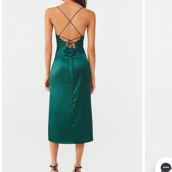 FOREVER 21 satin midi dress ✨ - Picture 2 of 11